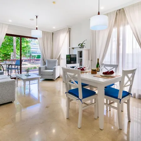 아파트 Albir Confort - Avenida 1 Dorm 알비르