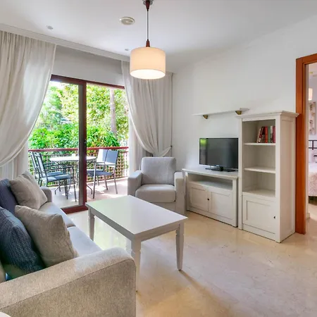 아파트 Albir Confort - Avenida 1 Dorm 알비르